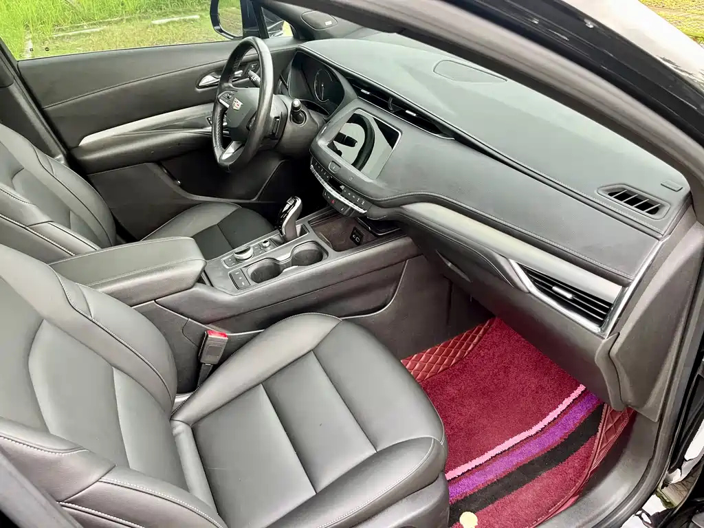 CADILLAC XT4 2020
