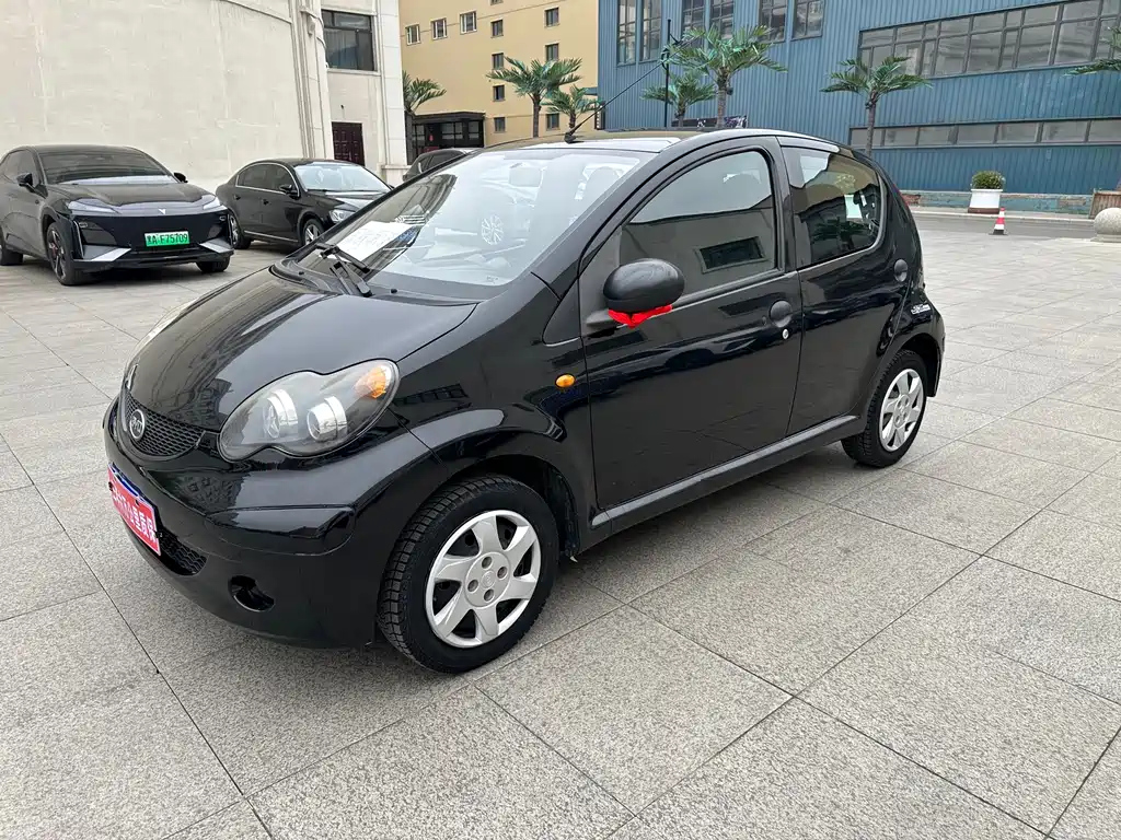BYD F0 2013