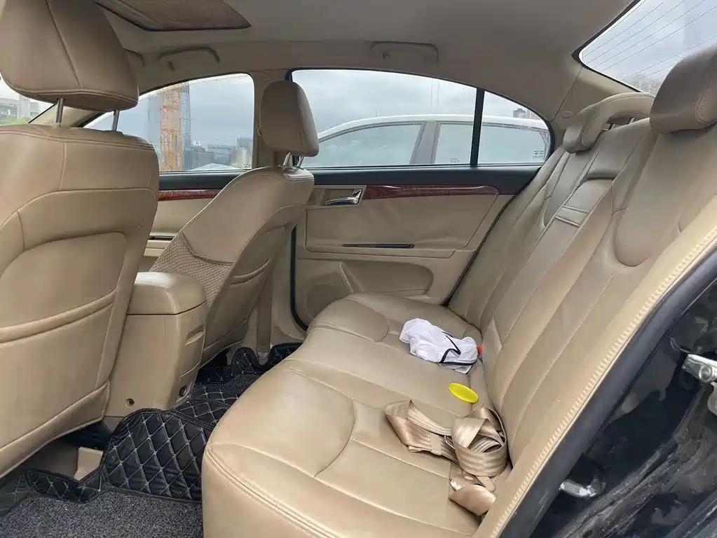 ROEWE 350 2011