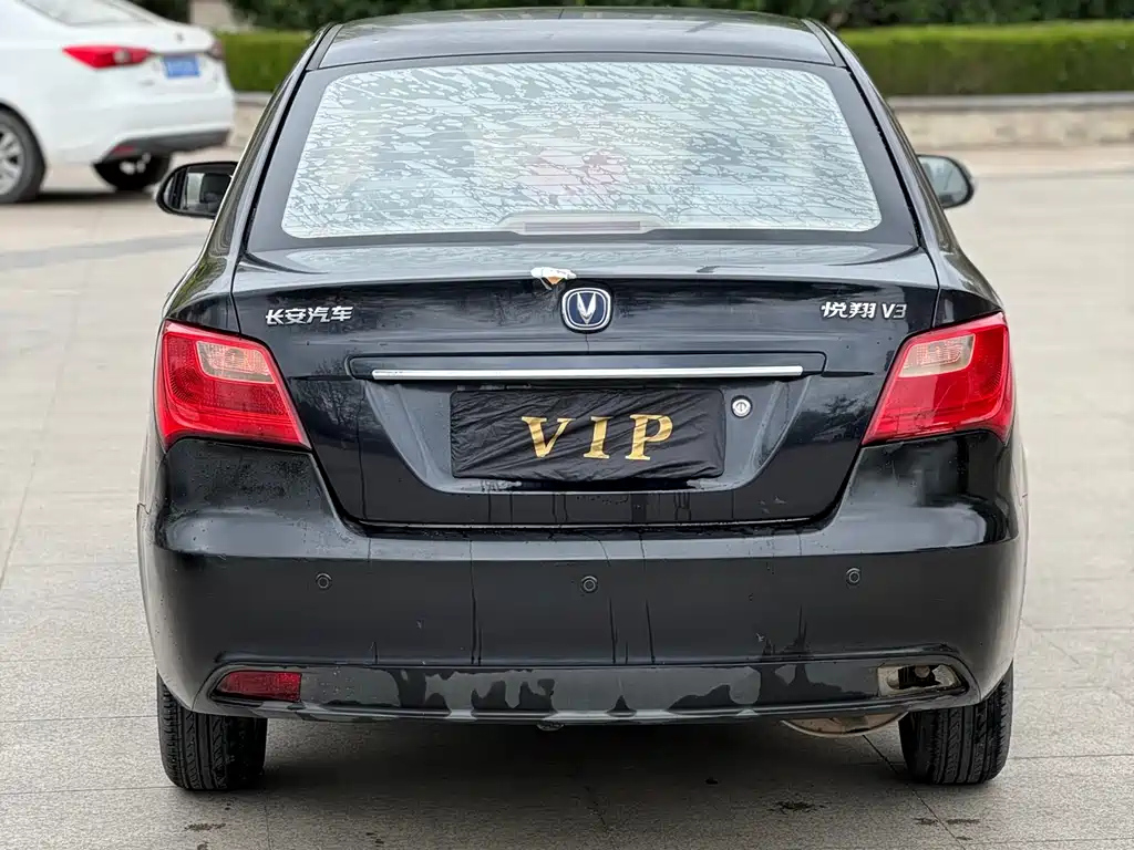 CHANGAN ALSVIN V3 2015