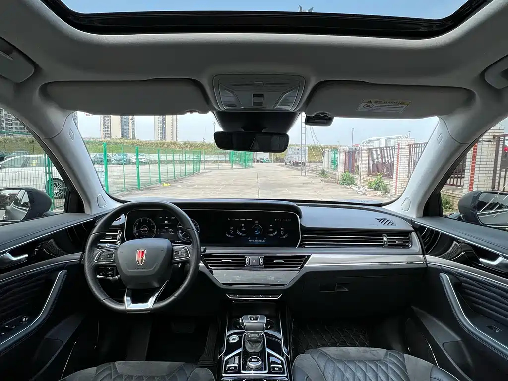 HONGQI HS5 2022