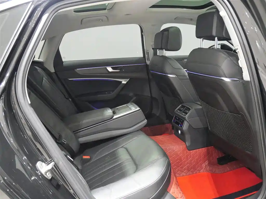 AUDI A6L 2021