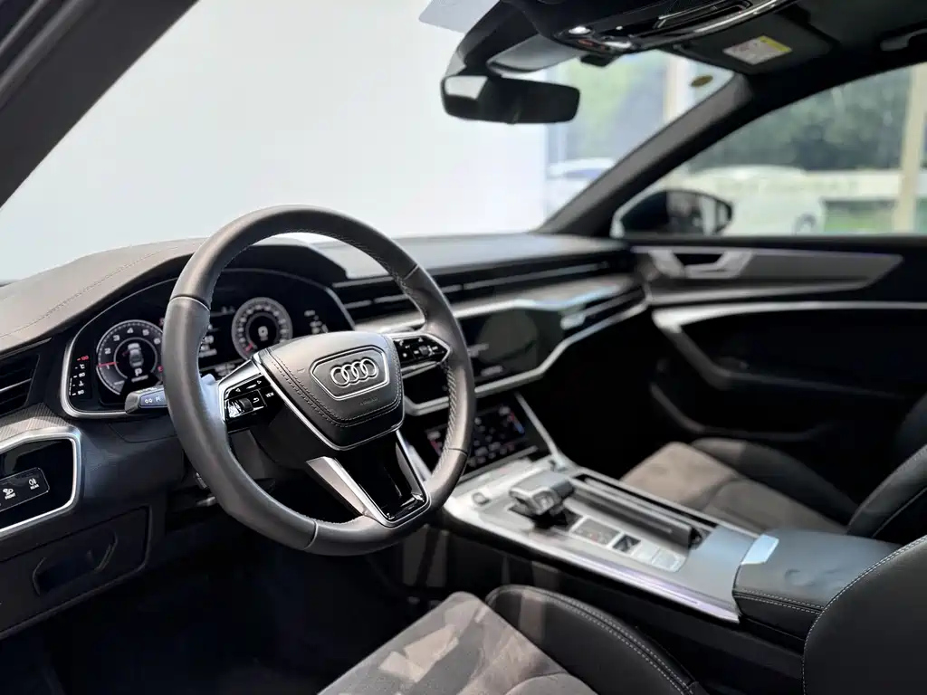 AUDI A6L 2024