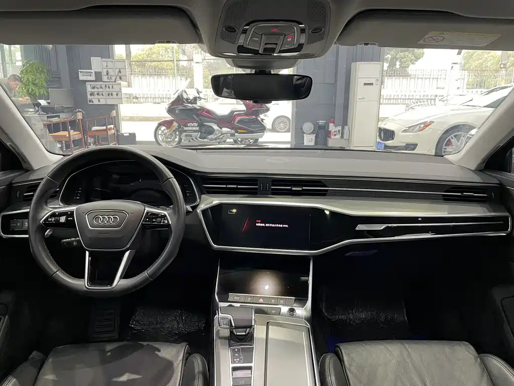 AUDI A6L 2021