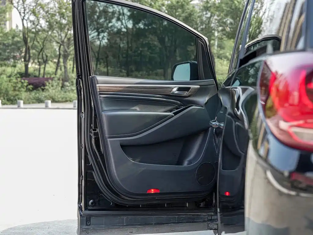 TRUMPCHI M8 2021