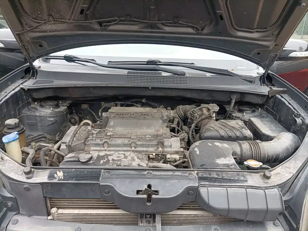HYUNDAI TUCSON 2010