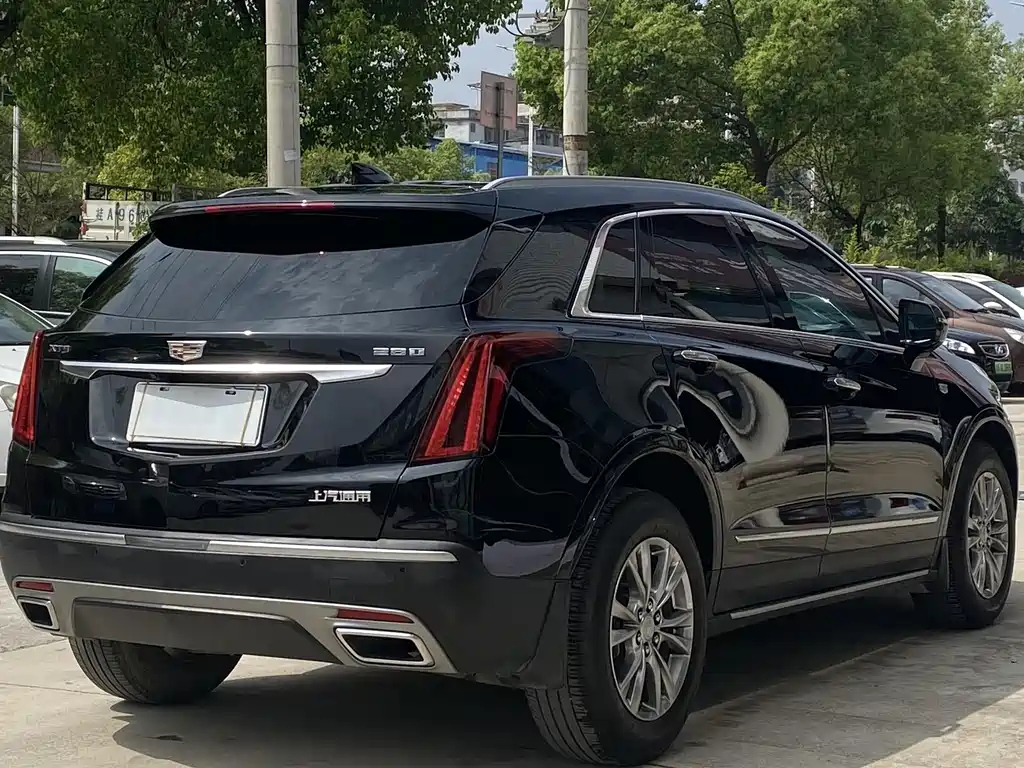 CADILLAC XT5 2022