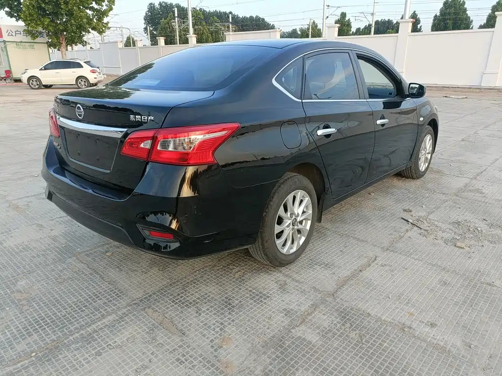 NISSAN SYLPHY 2022