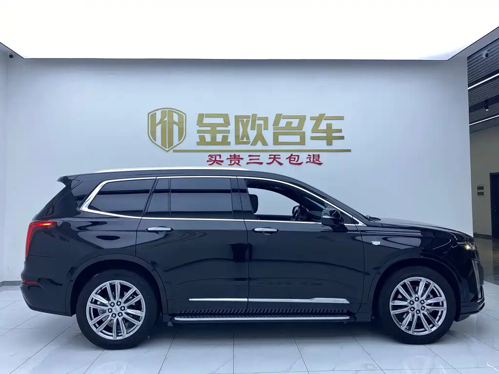 CADILLAC XT6 2022