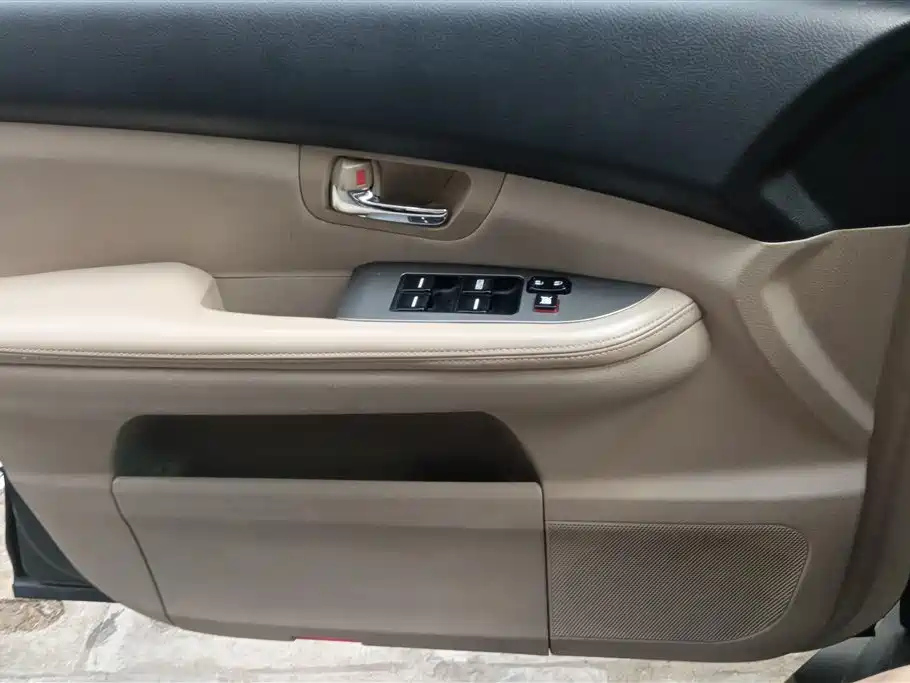 BYD S6 2013