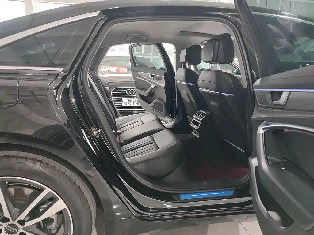 AUDI A6L 2022