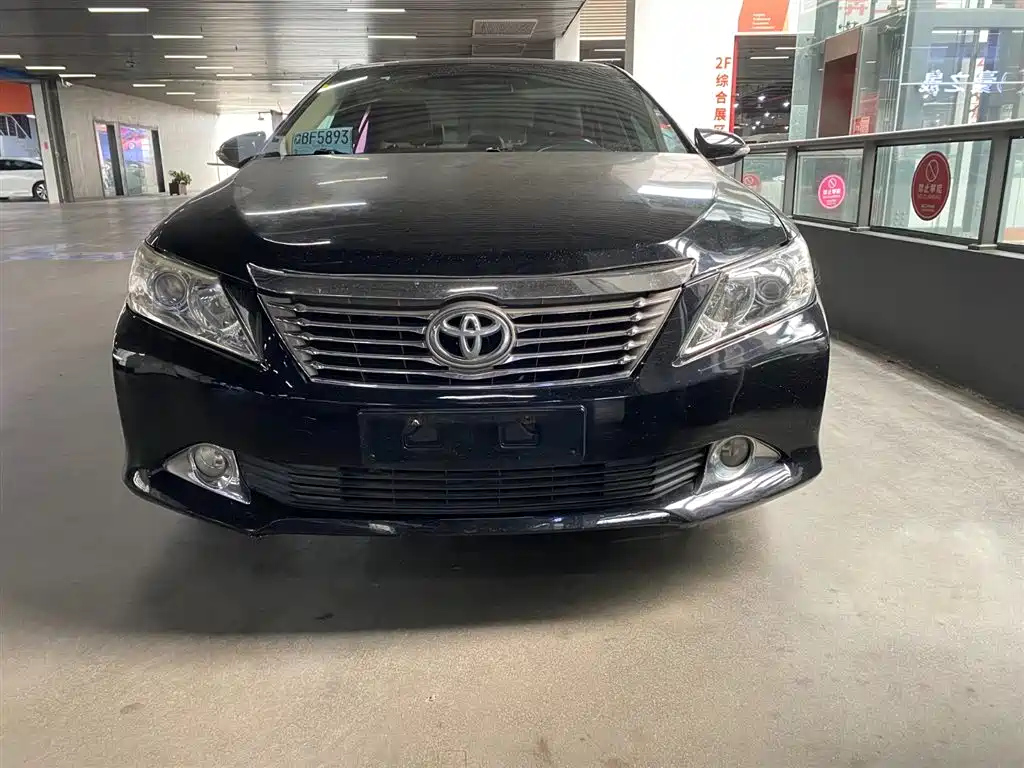 TOYOTA CAMRY 2013