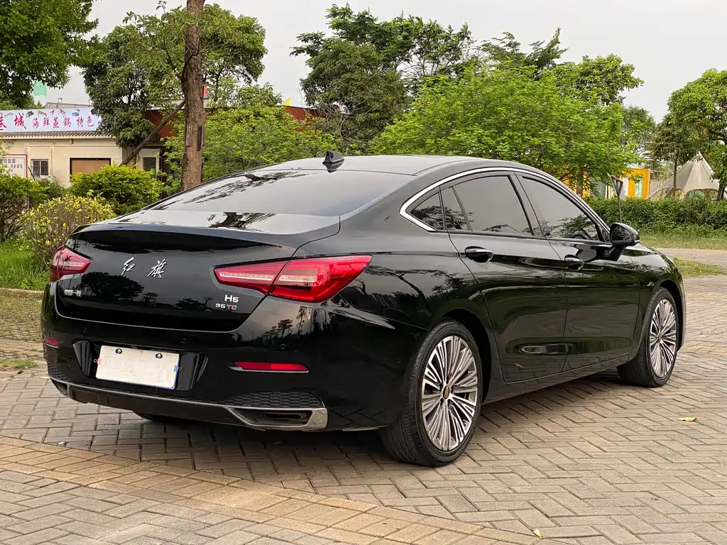 HONGQI H5 2021