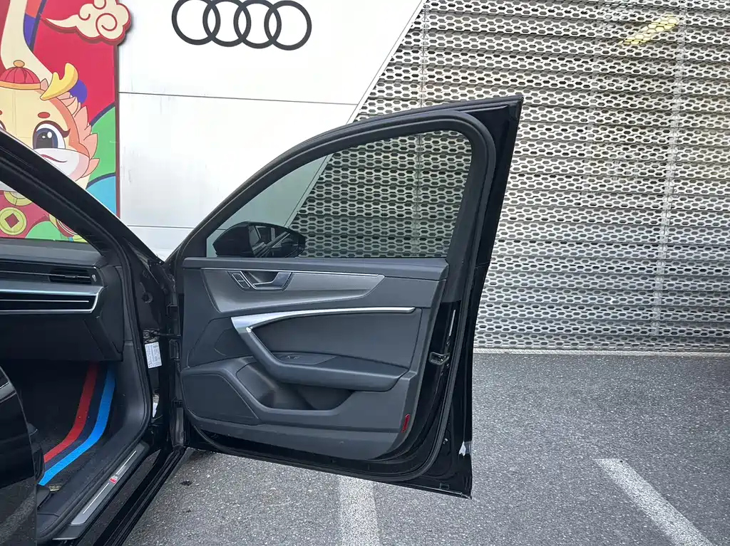 AUDI A6L 2022