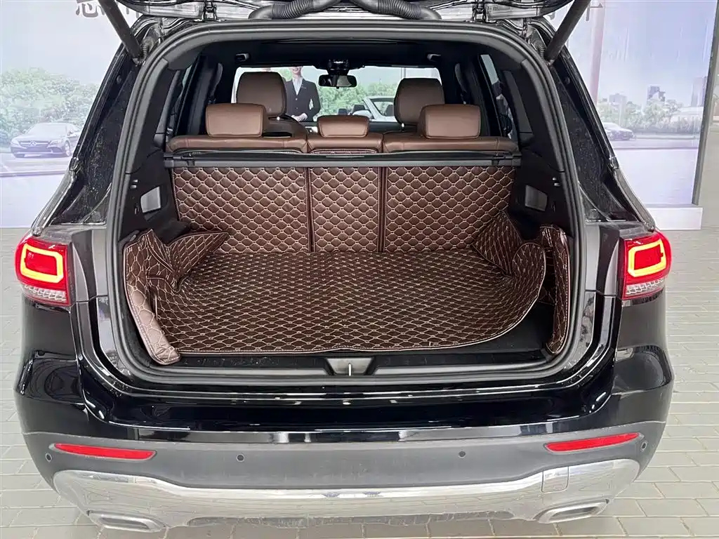 MERCEDES BENZ GLB 2022