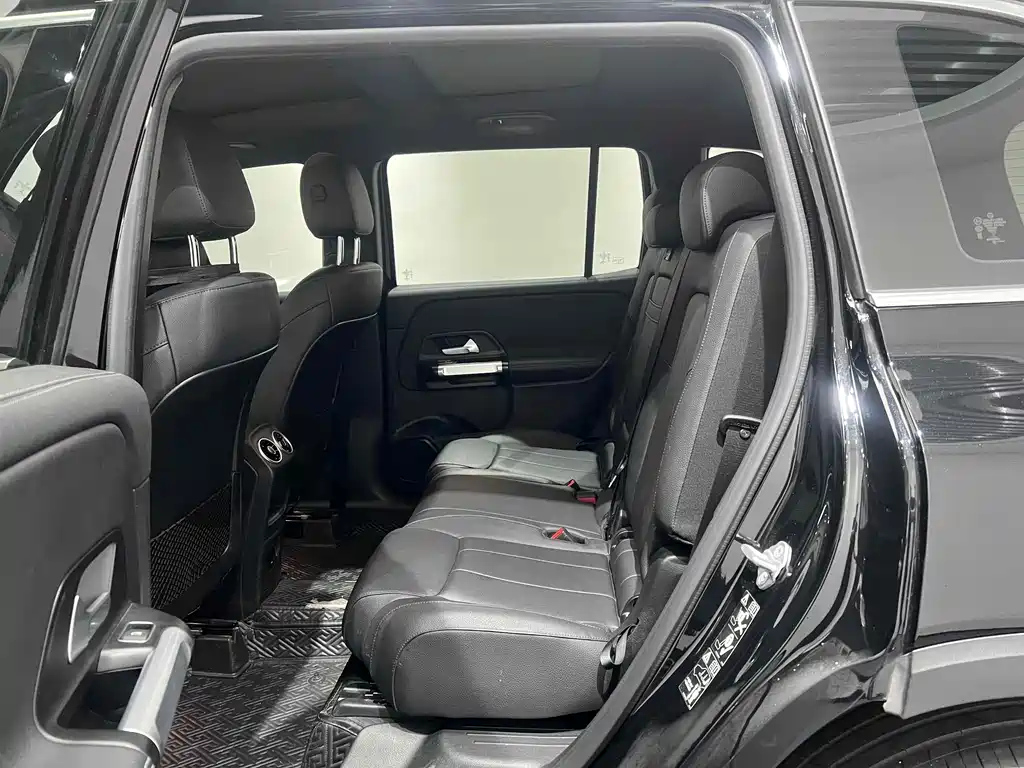 MERCEDES BENZ GLB 2022