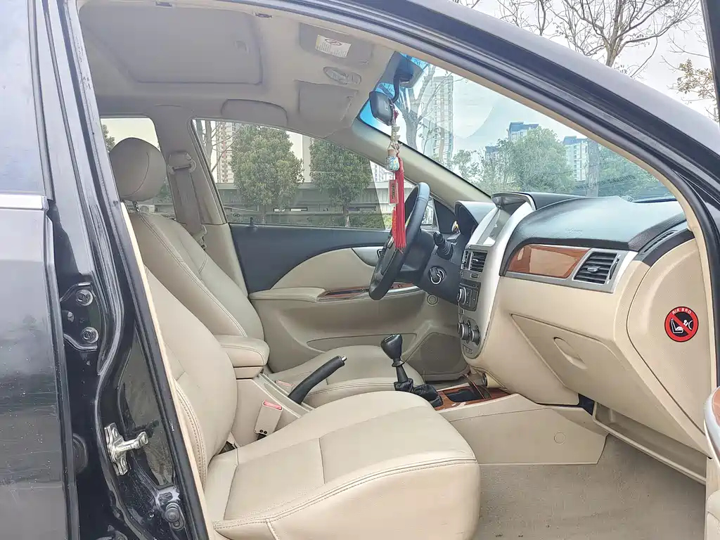 BUICK EXCELLE 2012