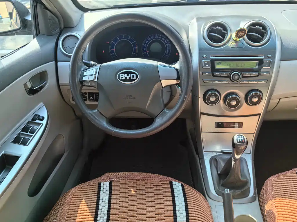 BYD G3 2011