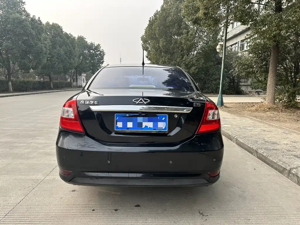CHERY E5 2014