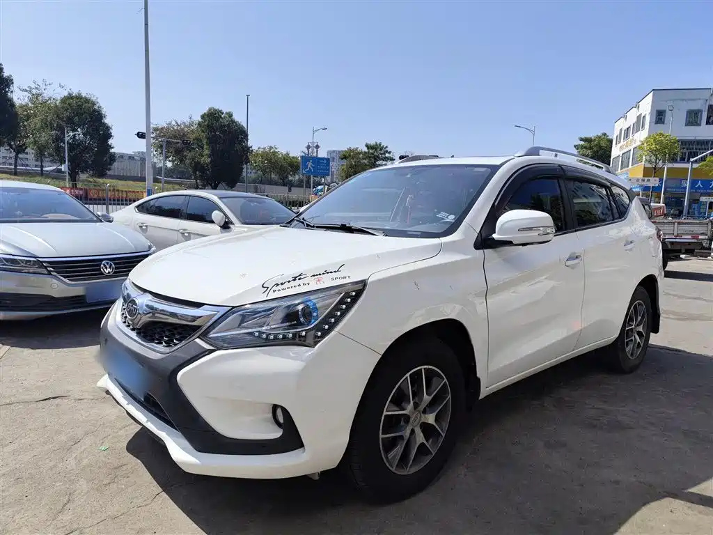 BYD SONG 2016