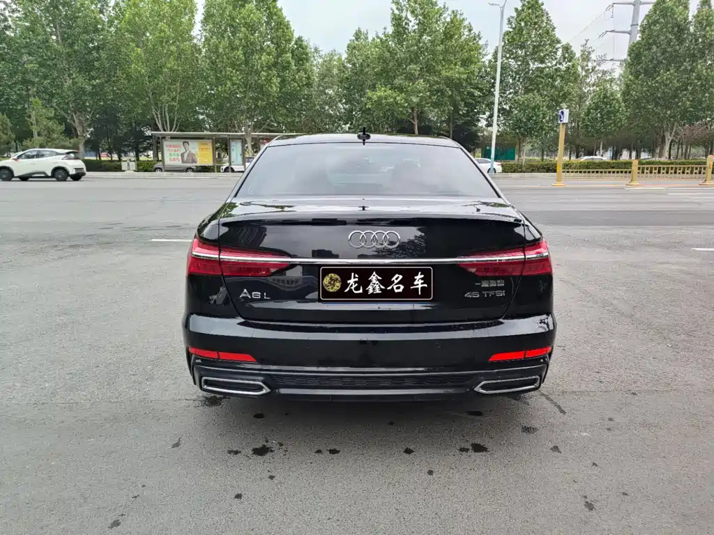 AUDI A6L 2019