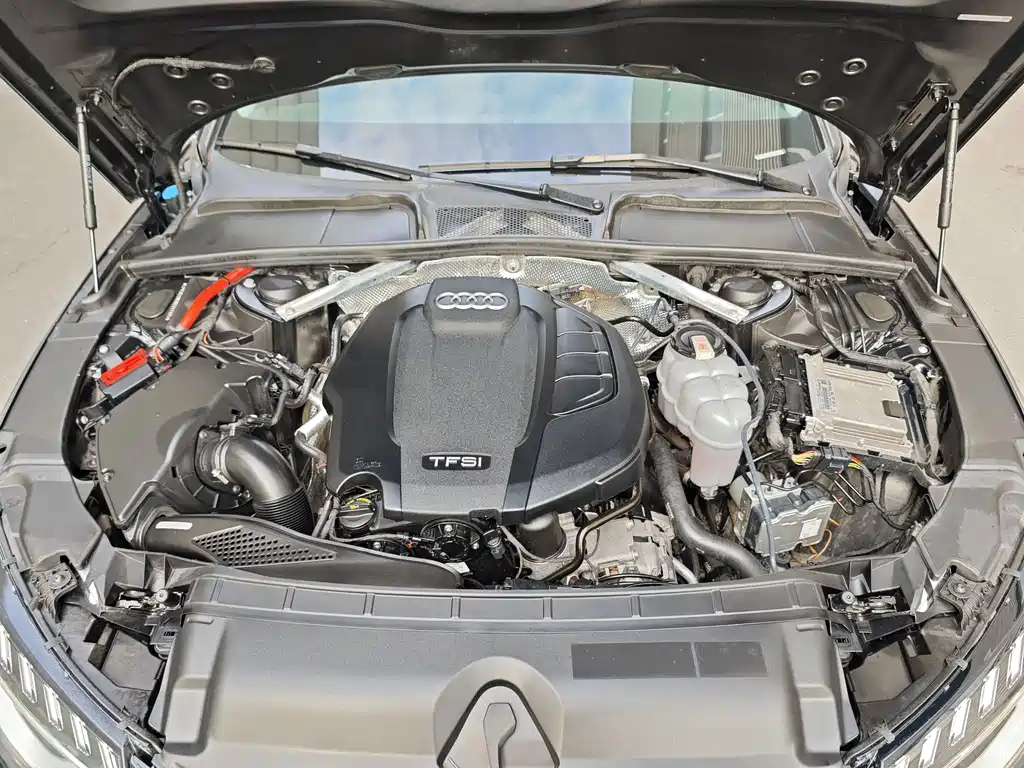 AUDI A4L 2022