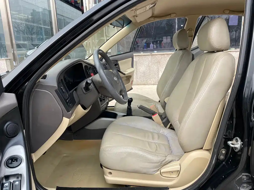 HYUNDAI ELANTRA 2009