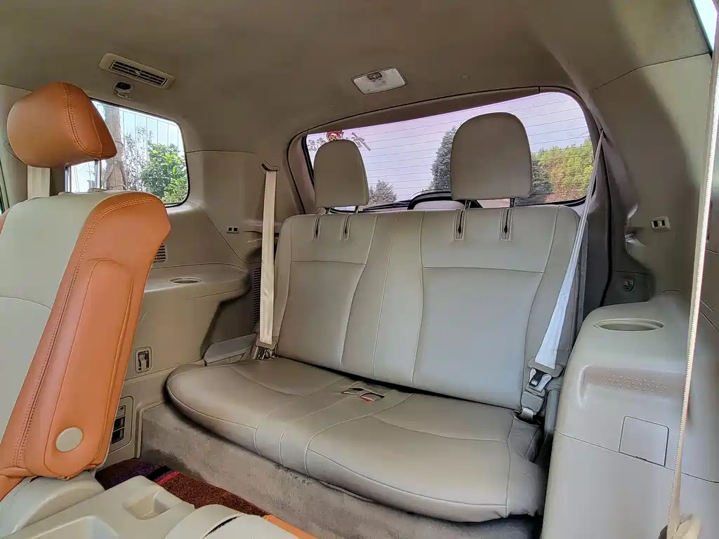TOYOTA HIGHLANDER 2010