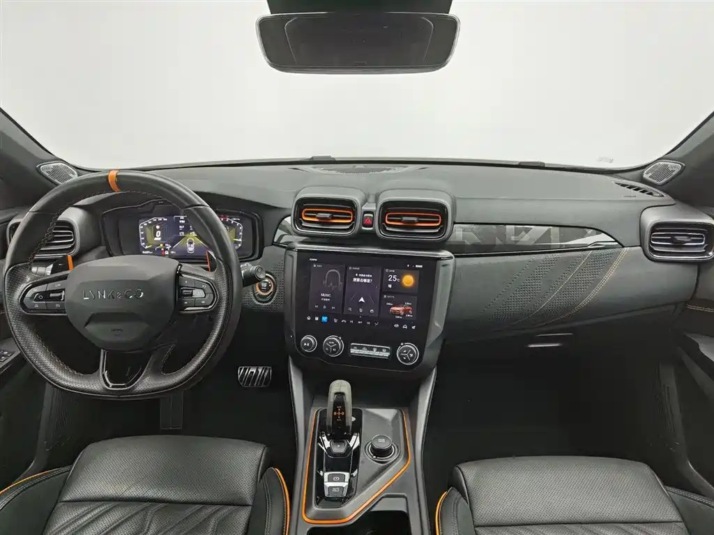LYNK&CO 02 HATCHBACK 2022