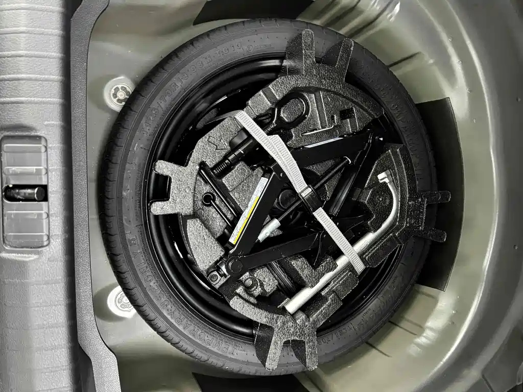 VOLKSWAGEN MAGOTAN 2022