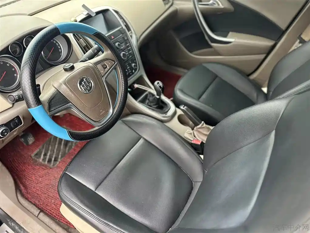 BUICK EXCELLE 2012