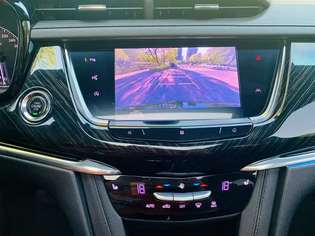 CADILLAC XT6 2020