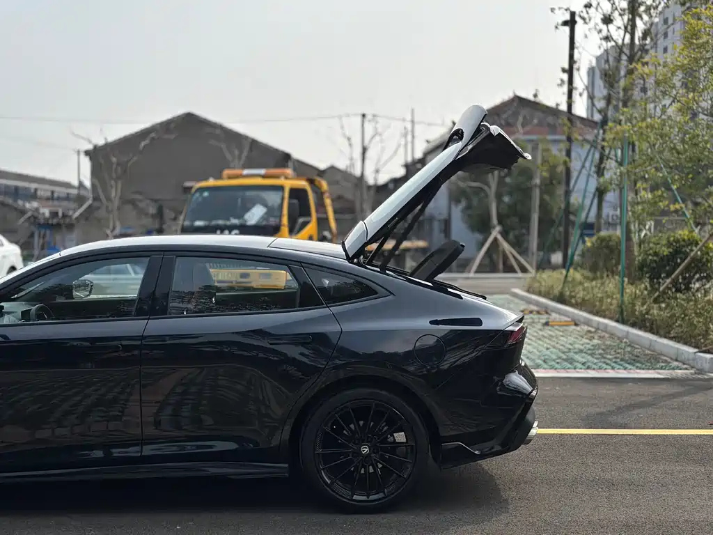 CHANGAN UNI-V 2023