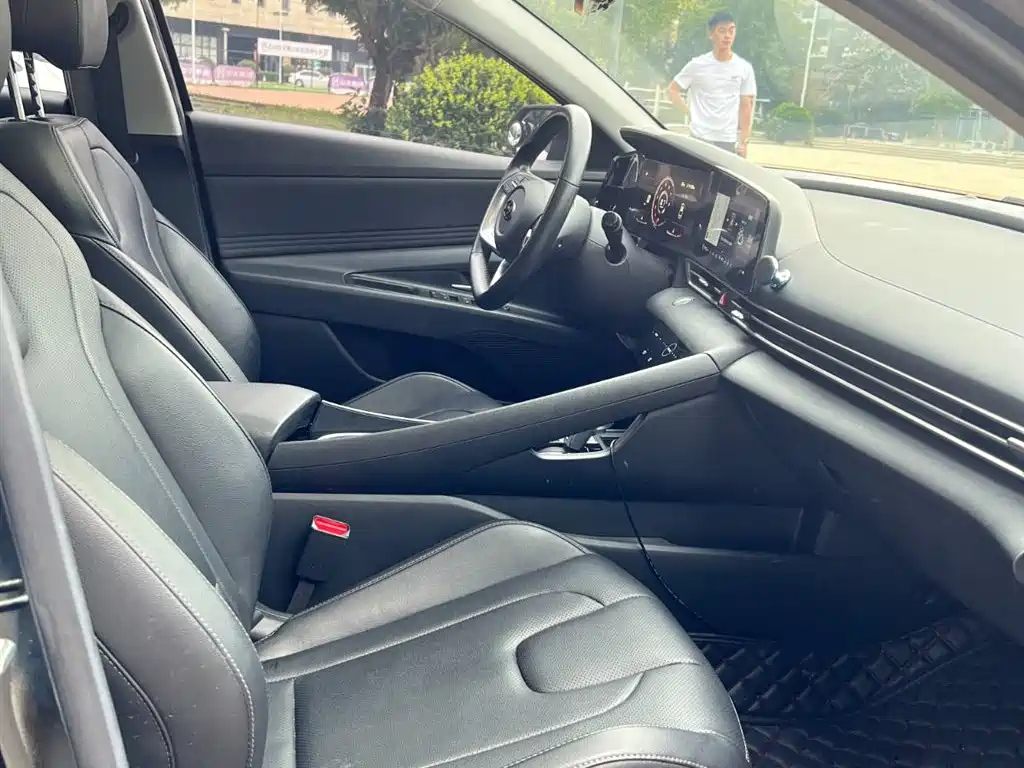 HYUNDAI ELANTRA 2020