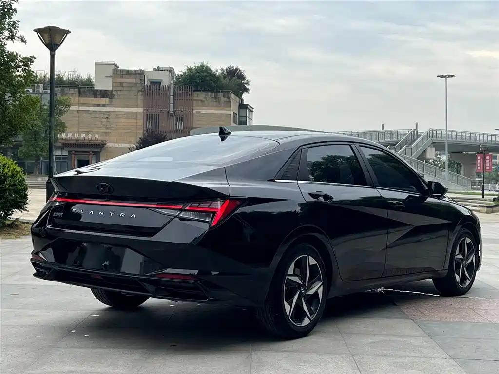 HYUNDAI ELANTRA 2020