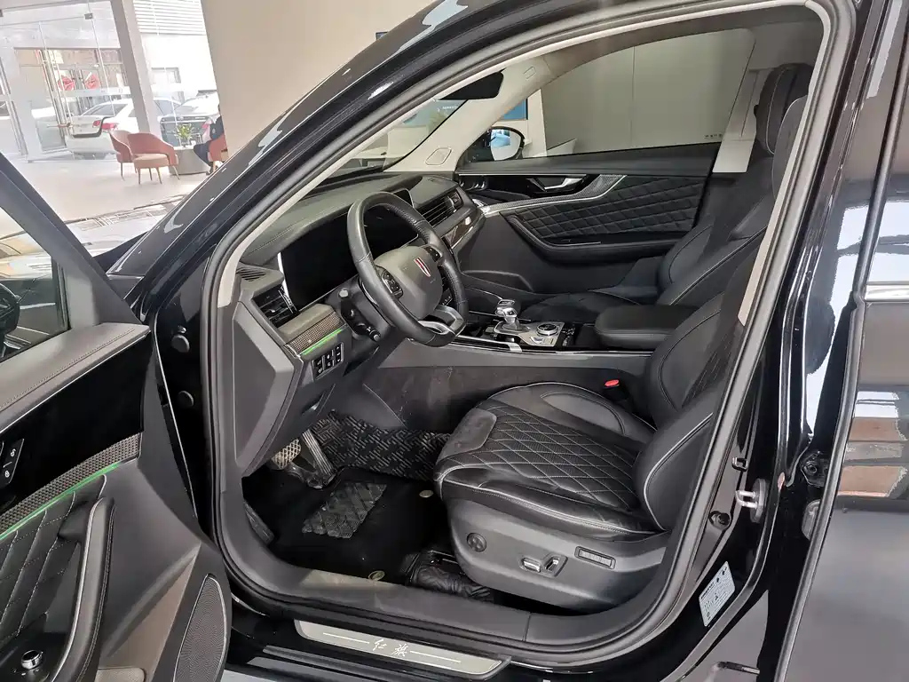 HONGQI HS5 2021