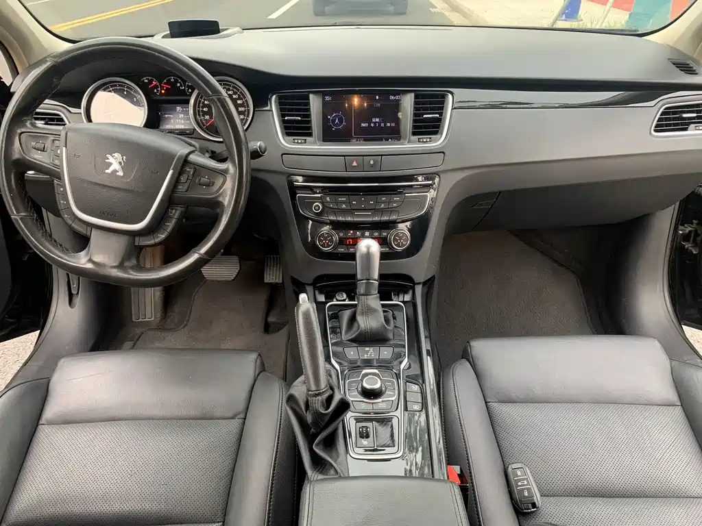 PEUGEOT 508 2013