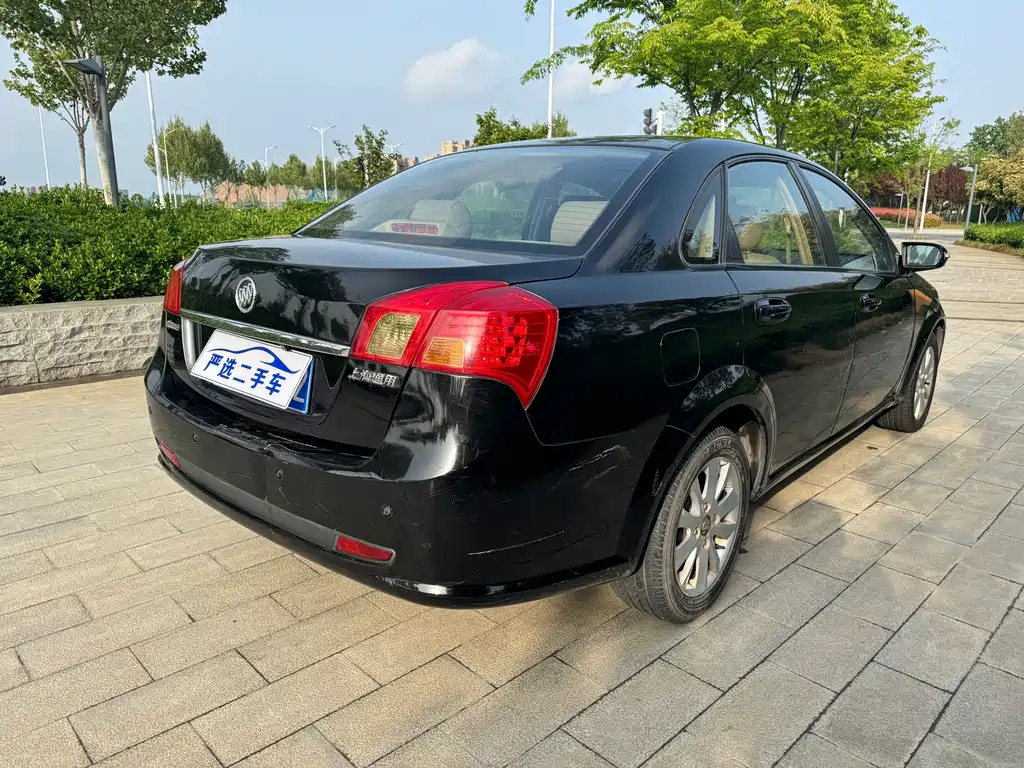 BUICK EXCELLE 2010
