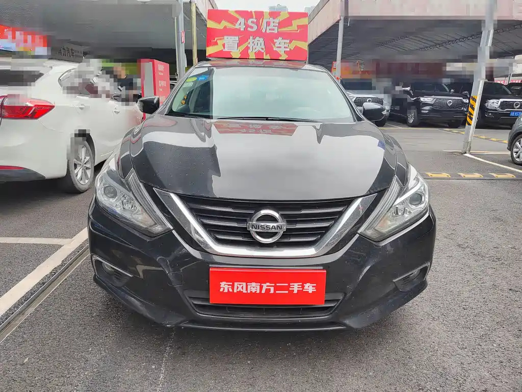 NISSAN TEANA 2018