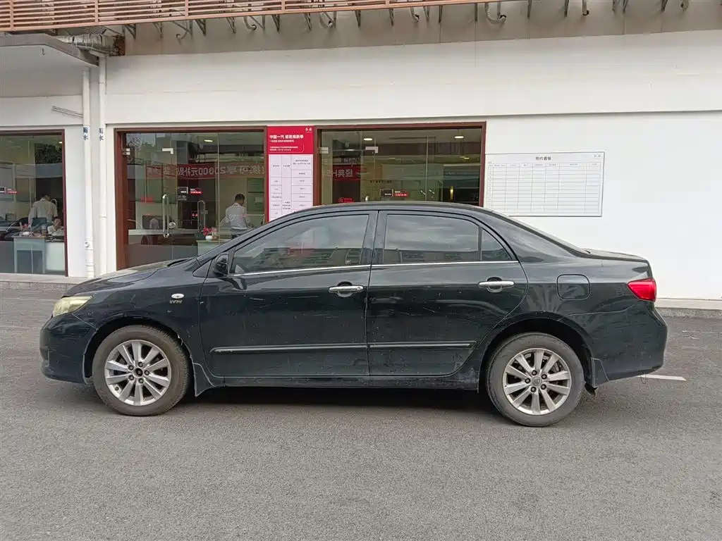 TOYOTA COROLLA 2009