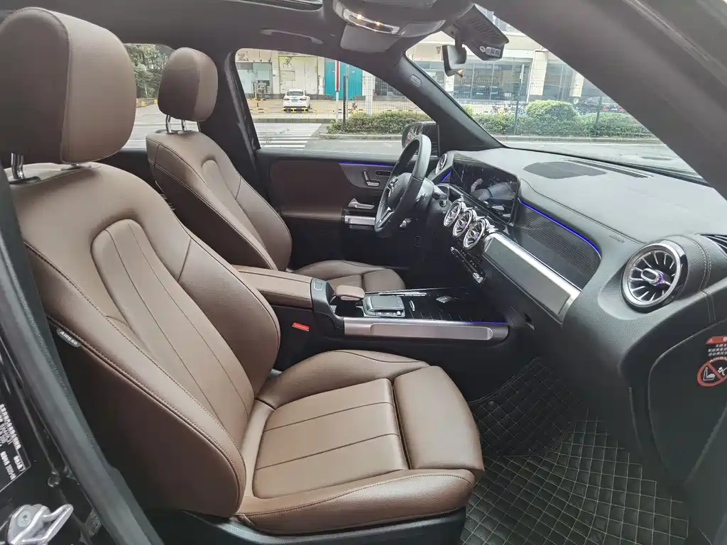 MERCEDES BENZ GLB 2020