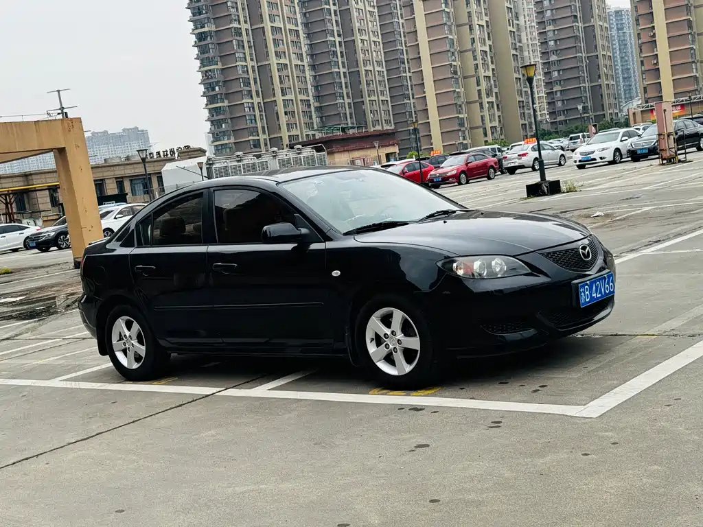 MAZDA 3 2009