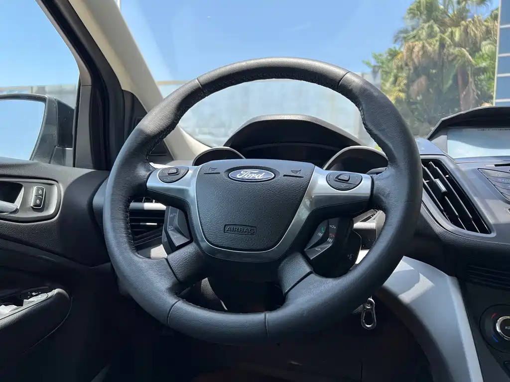 FORD ESCAPE 2013
