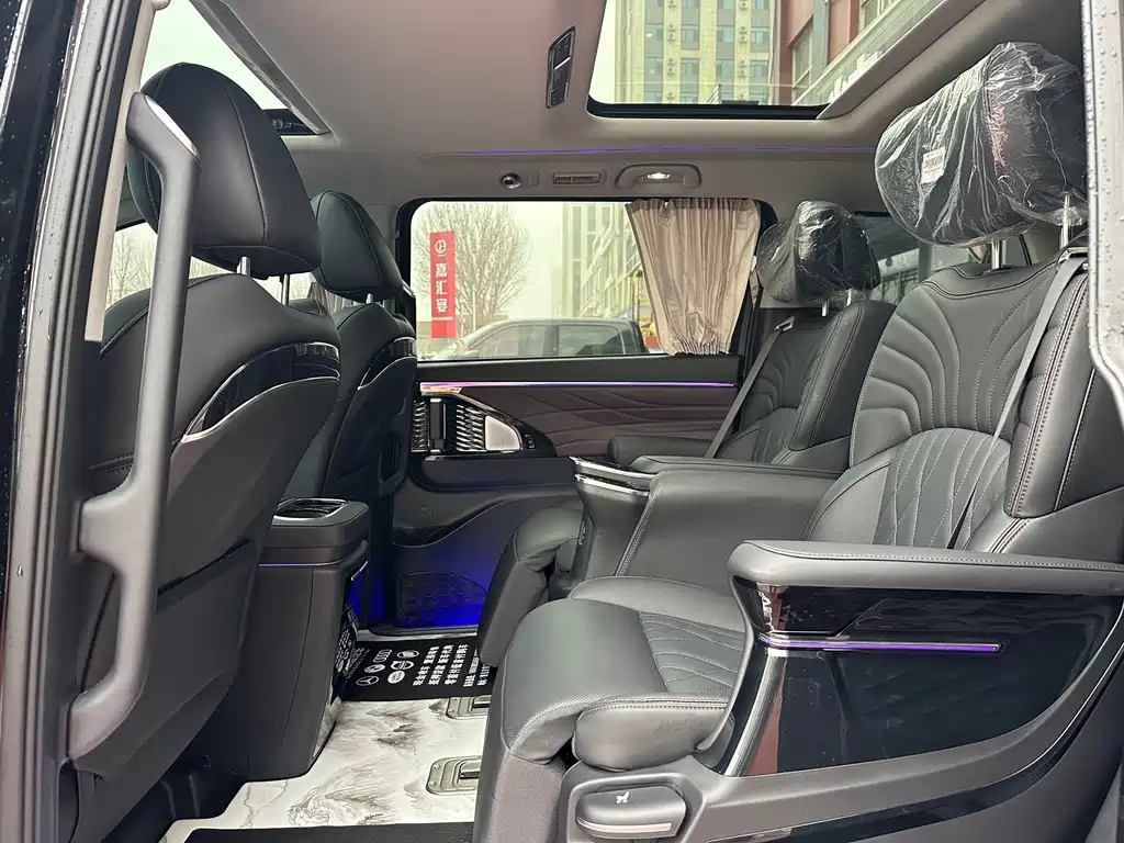 TRUMPCHI M8 2023