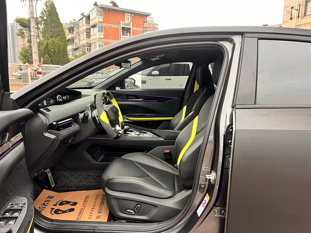 CHANGAN UNI-V 2023