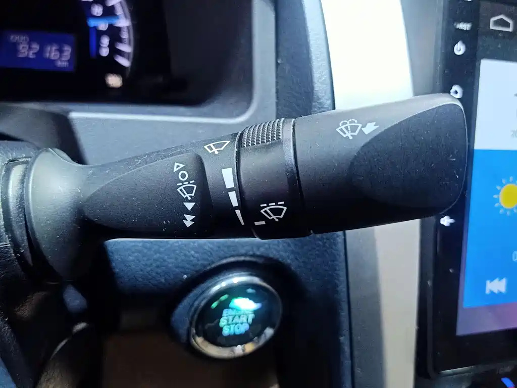 TOYOTA CAMRY 2013