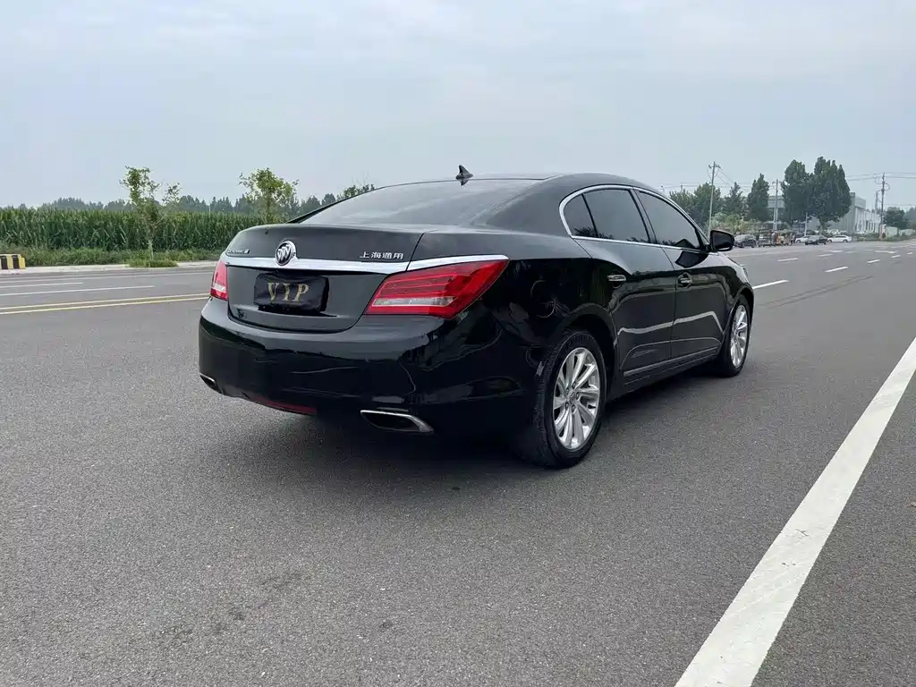 BUICK LACROSSE 2015