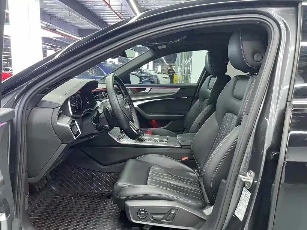 AUDI A6L 2019