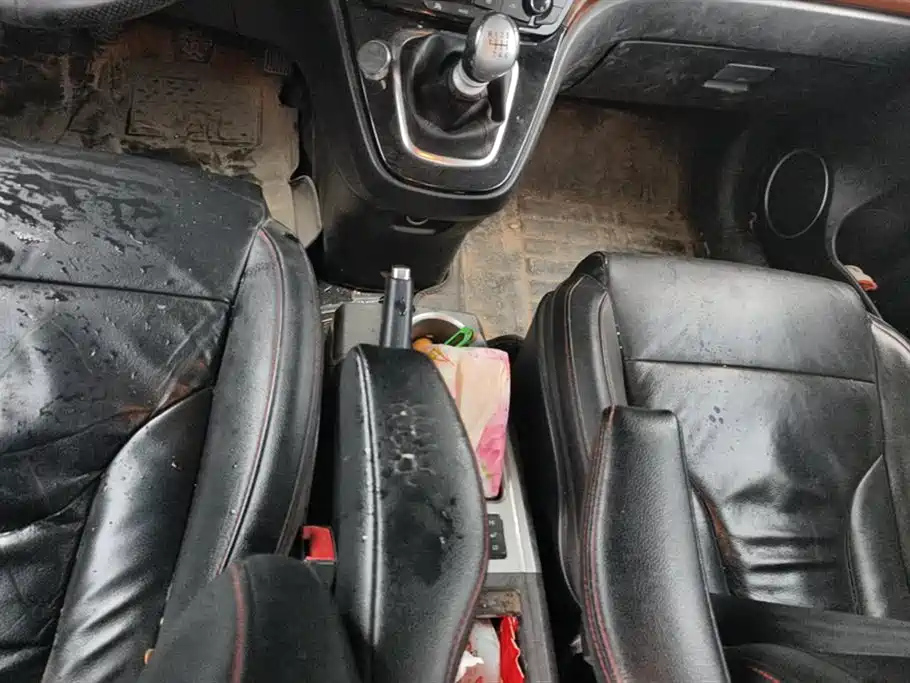HAVAL H6 2015