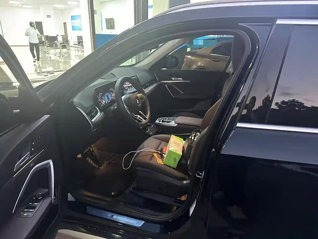 BMW X1 2023